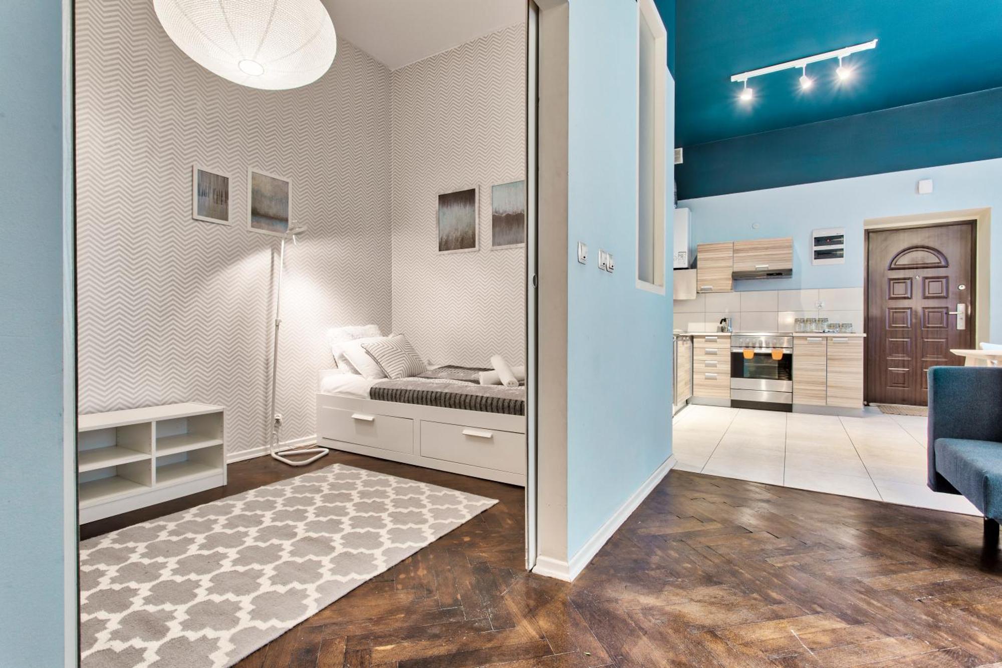 Tyzenhauz Apartments Zygmunta Augusta Street كراكوفيا المظهر الخارجي الصورة